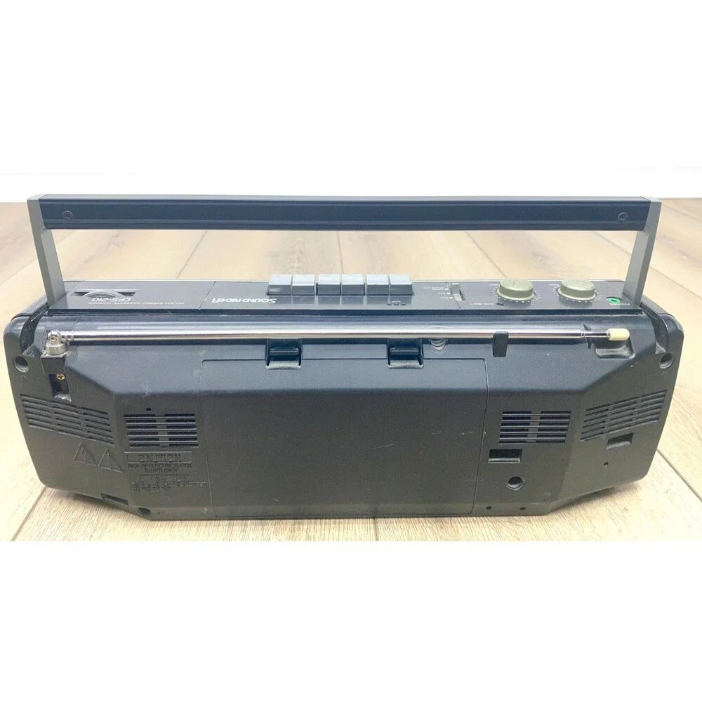 Vintage Sony CFS-210 AM/FM Stereo Cassette Recorder Sound Rider Boombox Works - Picture 6 of 9